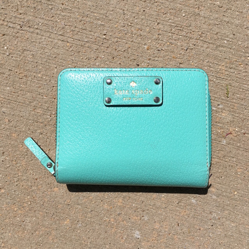Kate spade sky leather wallet